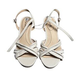 LifeStride White Crisscross Ankle‎ Strap Heels – Women’s Size 8.5